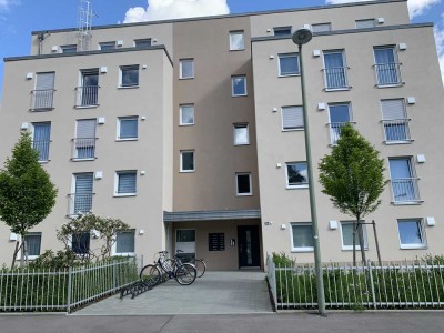 Moderne 3-Zimmer-Wohnung im 4. OG mit Balkon in Augsburg-Hochzoll