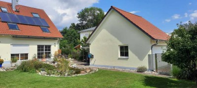 Doppelhaushälfte in Fahrenzhausen-Lauterbach