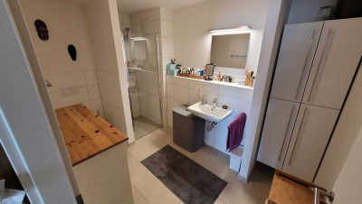 Geschmackvolle 2-Raum-Erdgeschosswohnung mit Terrasse und EBK