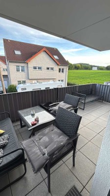 Modern spacious room in 2er WG with terrace