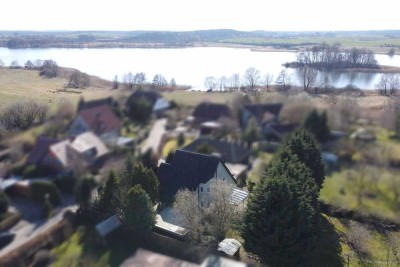 Geräumiger Familientraum: 6-Zimmer EFH mit Keller und Garten unweit vom Wanzkaer See
