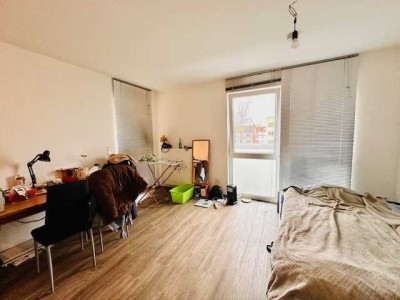 BERUFSPENDLER AUFGEPASST MODERNES APARTMENT 2.OG MIT AUFZUG BALKON UND EINBAUKÜCHE