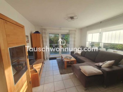 Tauschwohnung: Schöne Wohnung mit Terrasse,  Gartenanteil, Pool und. Garage