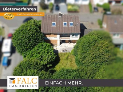Schnäppchenjäger aufgepasst: Entkerntes Zweifamilienhaus auf 767 m² in bester Lage von Styrum