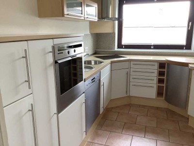 Helle 4,5-Zimmer Dachgeschosswohnung in Dümpten