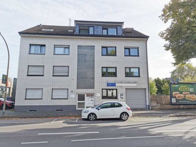 ***Schöne 3-Zimmerwohnung mit 90 m² und Garage im Herzen von Wahn!***