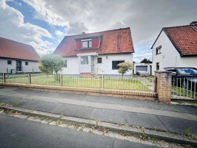 Einfamilienhaus mit großem Grundstück und Sanierungspotenzial!