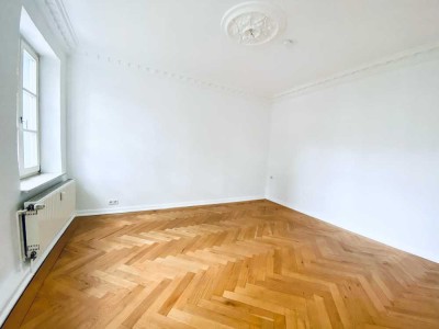 Charmante, frisch renovierte 3-Zimmer-Altbauwohnung am Südwall – sofort bezugsfrei!