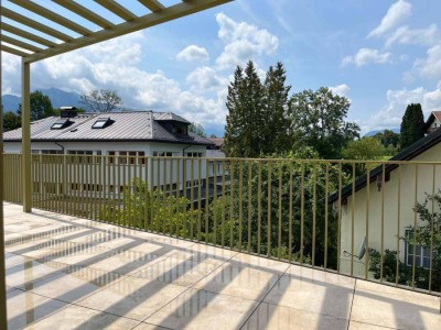 Nonntal - Erstbezug: Premium-Penthouse-Maisonette mit großer Dachterrasse und Festungsblick