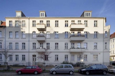 2-Zimmer-Eigentumswohnung in saniertem Altbau in Potsdam Babelsberg