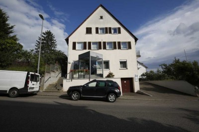 3 Zi.- Whg. mit 2 Balkonen in Esslingen Wäldenbronn