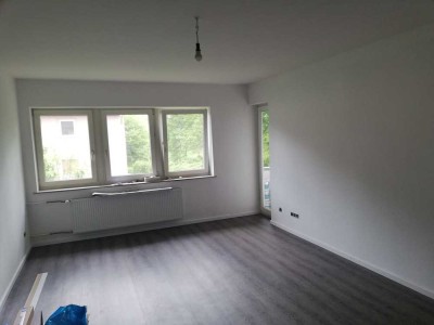 4-Zi-Wohnung, 4-Parteien-Haus im OG 81,5qm