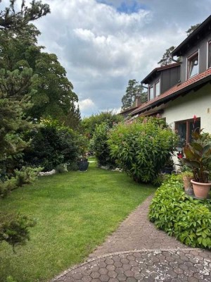 Waldrandlage 15 Minuten nach Nürnberg 2-Familienhaus mit Traum-Lage und Garten