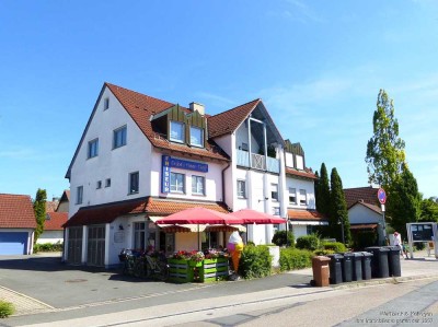 Homebase:
2-Zimmer-Wohnung 
mit Balkon und Garage 
in Schwanstetten, OT Schwand