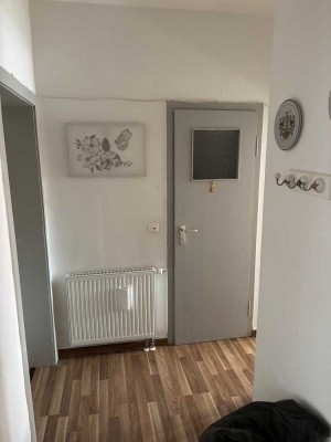 2 Zimmer Wohnung mit Balkon in Köln-Mülheim ab sofort zu vermieten