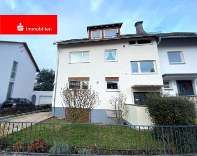 Frankfurt-Eschersheim: Gemütliche Dachgeschosswohnung wartet auf Sie!