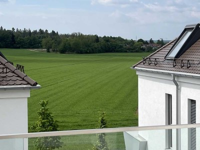 2 1/2 Zimmer Dachterrassen Maisonette in Planegg mit niedrigen Nebenkosten