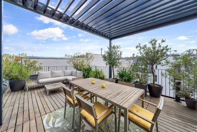 Exklusive Dachgeschoss-Wohnung mit 2 großen Terrassen, Nähe Augarten