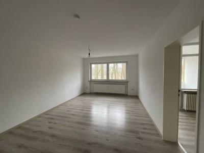 Modernisierte 2-Zimmer-Wohnung mit Balkon in ruhiger Lage zu sofort!