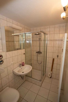 Helle 1-Zimmer Wohnung mit Balkon im 3. OG in Stuttgart-Bad Cannstatt