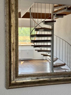 Exklusive 4-Zimmer-Maisonette-Wohnung mit luxuriöser Innenausstattung mit Einbauküche in Schorndorf
