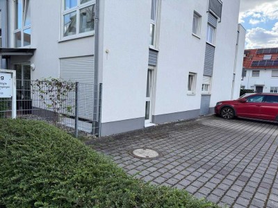 2 ZKB Wohnung mit Terrasse & Garten, TG-Platz