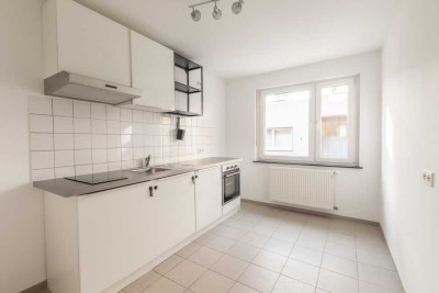 Sanierte & Bezugsfertige 2-Zimmer Wohnung im Herzen von Würzburg-Heidingsfeld