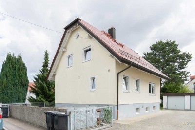 Gepflegtes Einfamilienhaus mit Terrasse und Garten in ruhiger Lage von Gaimersheim!