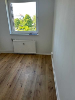 Helle 4-Zimmer-Wohnung in Laatzen - Ideal für Familien!