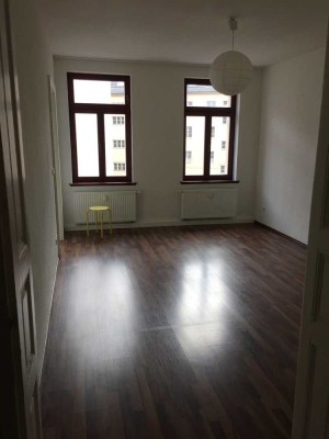 +++Traumhafte 3,5-R. Whg.+Maisonette+tolles Bad+1 Balkon u. 1 Loggia++++