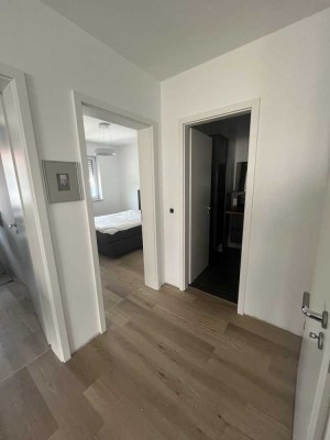 Geschmackvolle 3-Raum-Wohnung mit gehobener Innenausstattung mit Balkon und EBK in Furth im Wald