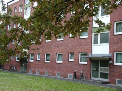 Zentral gelegene Erdgeschoss Wohnung mit Vollbad und Balkon!