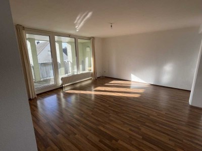 vermietet: (2. OG) 4 Zimmer, KDBGWC + Loggia, in Stolberg Breinig