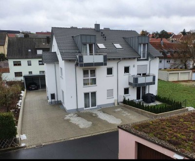 Ruhige Zwei-Zimmerwohnung mit Balkon in Würzburg/Versbach