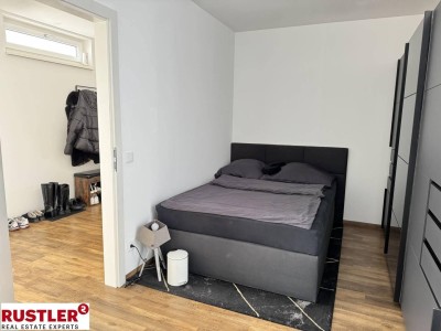 Singles/Pärchen aufgepasst! Gemütliche Wohnung mit Loggia in guter Lage
