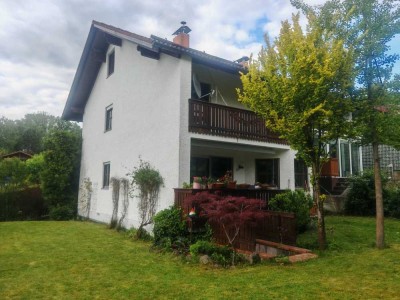 Attraktives -Zimmer im Reihenendhaus mit Garten , Benutzung der Wohnräume in der Grünewaldstraße