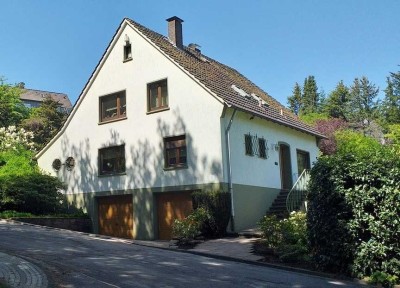 Ein Haus mit Perspektive in Bestlage – für  Familien und Visionäre