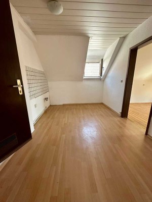3-Zimmer-Dachgeschosswohnung in Heidesheim am Rhein