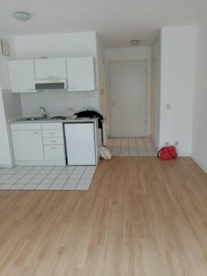 Nachmieter zum 01.11.2025 gesucht!
Charmante 1-Zimmer Wohnung mit Balkon in Mainz-Oberstadt