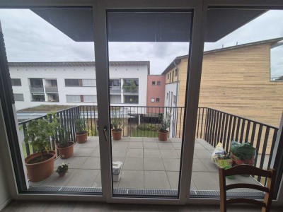 Helle 2-Zimmer-Wohnung im 2. OG mit Autostellplatz in Heilbronn-Horkheim