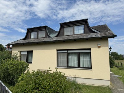 Einfamilienhaus in Niederösterreich mit Garten, Terrasse und Garage