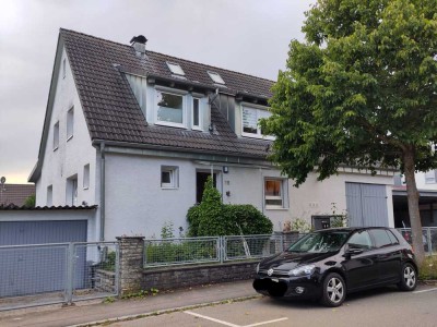 Großzügige helle Hauptwohnung in 2-Familienhaus in Renningen