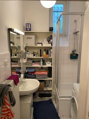 Schöne Altbauwohnung in der Südstadt zur Zwischenmiete