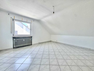 Charmante 3-Zimmer-Dachgeschosswohnung in Mannheim-Gartenstadt ideal für Paare oder kleine Familien