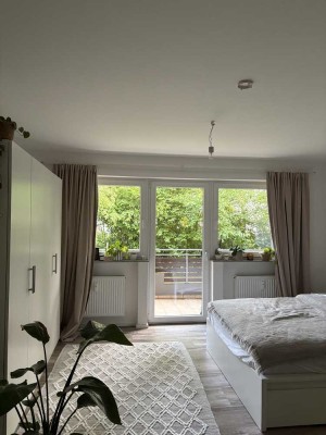 Geschmackvolle 1-Zimmer-Erdgeschosswohnung mit gehobener Innenausstattung mit Einbauküche in Neu-Ulm