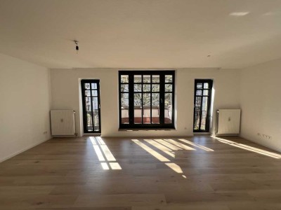 2-Zimmer Wohnung mit Balkon und EBK