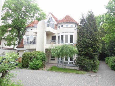 *NEU* 4-Zimmerwohnung in Lichterfelde (Steglitz)