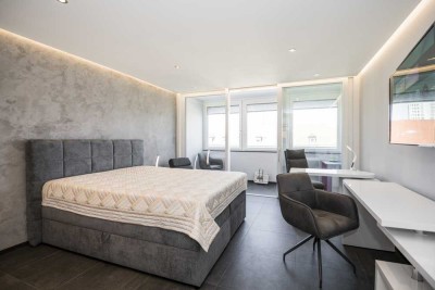 Luxusrenovierte Etagenwohnung in der Nähe Münchener Freiheit