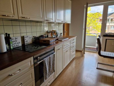 Attraktive und gepflegte 2-Raum-Wohnung mit Balkon in Ratingen