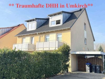 **Top Gelegenheit! Schöne Doppelhaushälfte mit Garten und Carport in Umkirch**